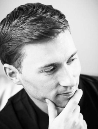 Девушка массажистка Артур, салон Артур